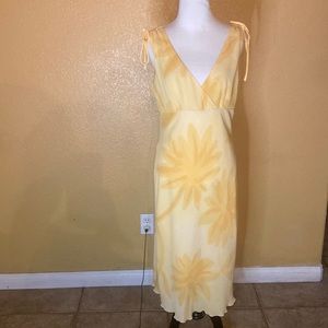 Long yellow dress
